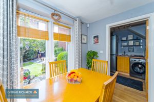 Kitchen- click for photo gallery